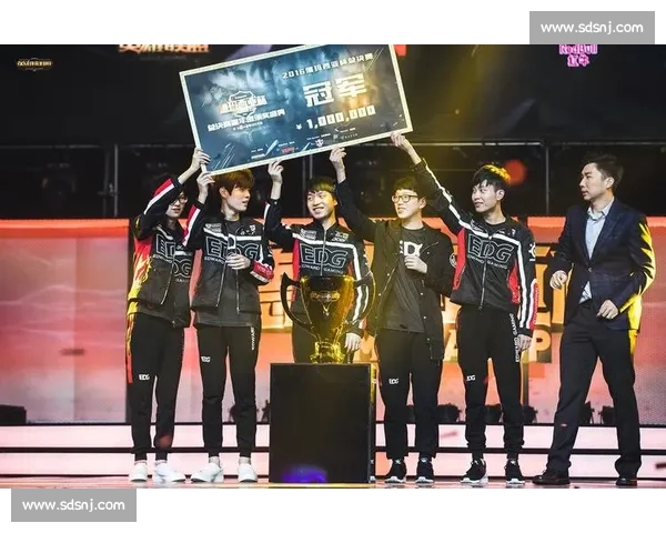 爆冷！XX战队跌出前十，积分榜上演惊魂记！