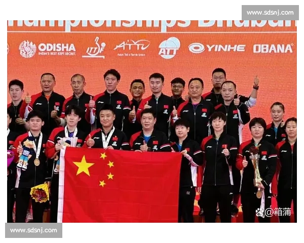 颁奖台上的笑容背后，是他们不为人知的艰辛付出