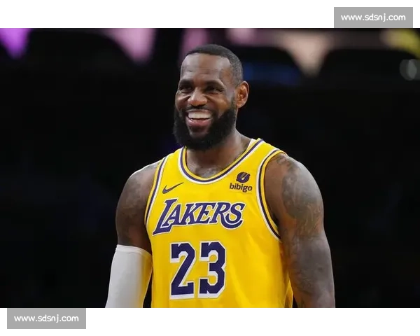 詹姆斯生涯总得分破纪录，历史长河中的不朽传奇！