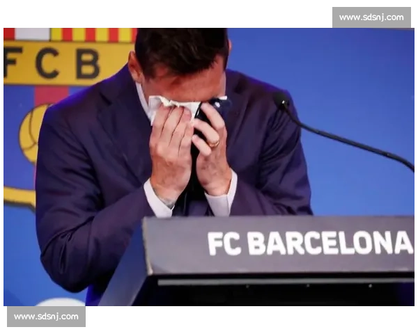 梅西赛后落泪:这大概就是足球最动人的告别吧! 梅西赛后落泪:这大概就是足球最动人的告别吧!